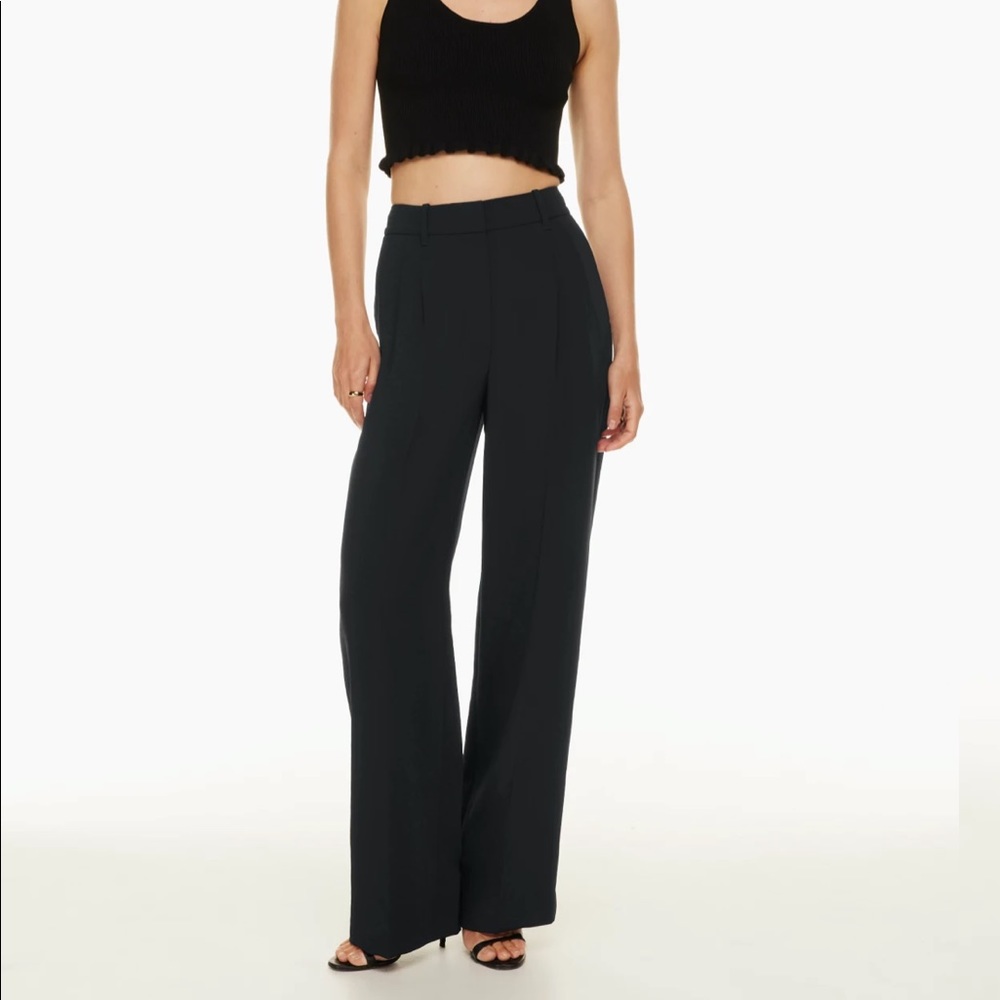 Aritzia Wilfred Black Effortless Pants Size 10